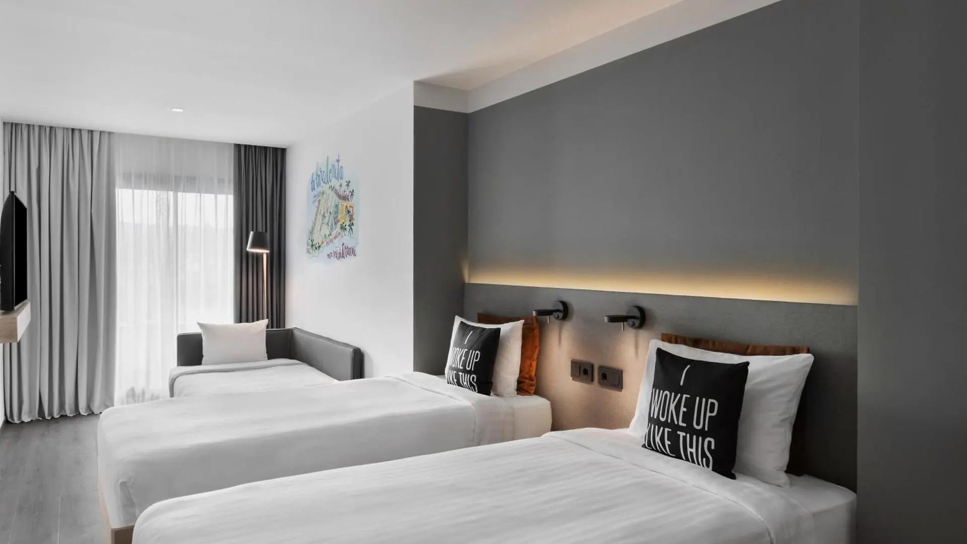 Moxy Barcelona Hotel