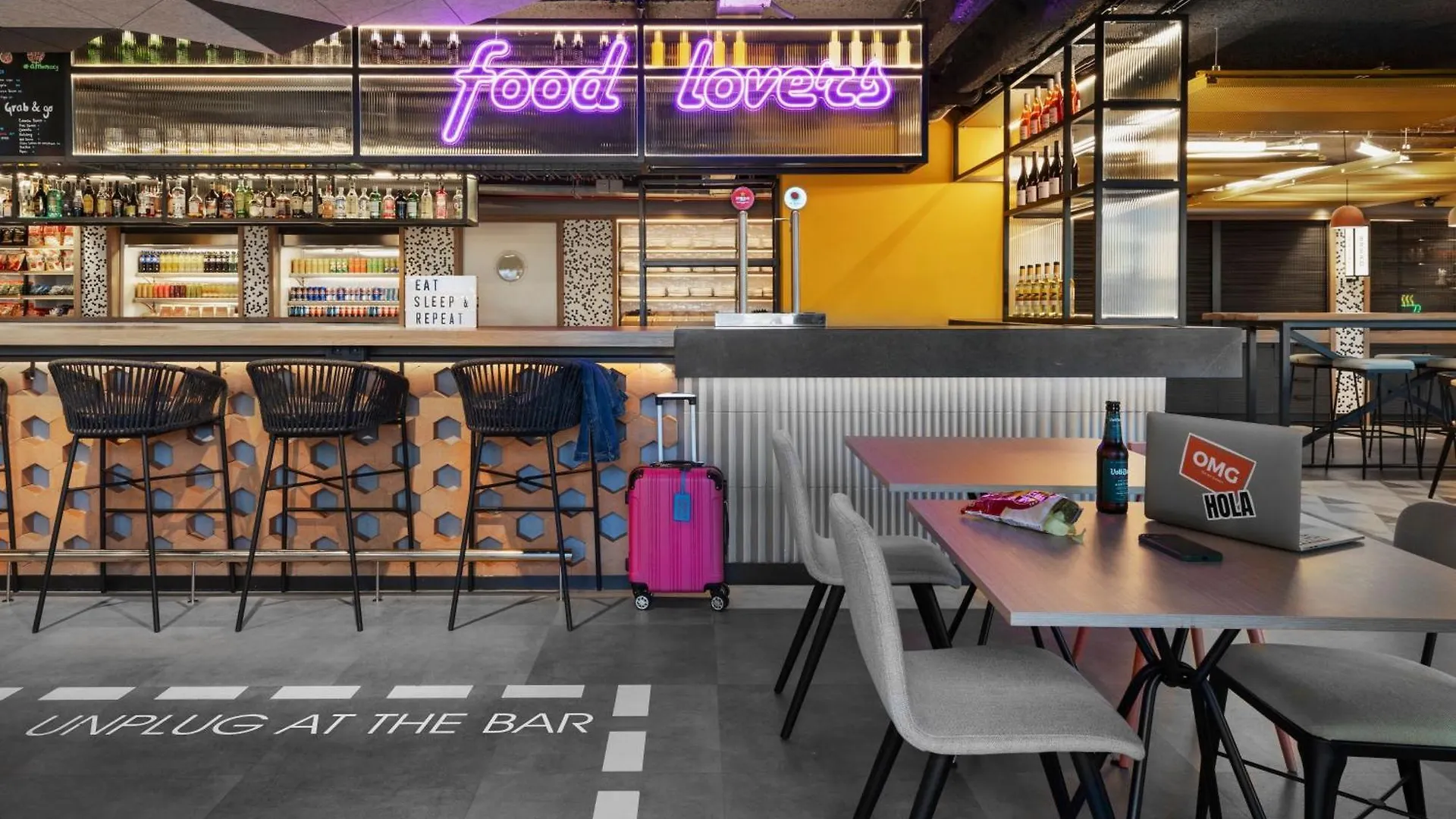 Moxy Barcelona Hotel Spanien