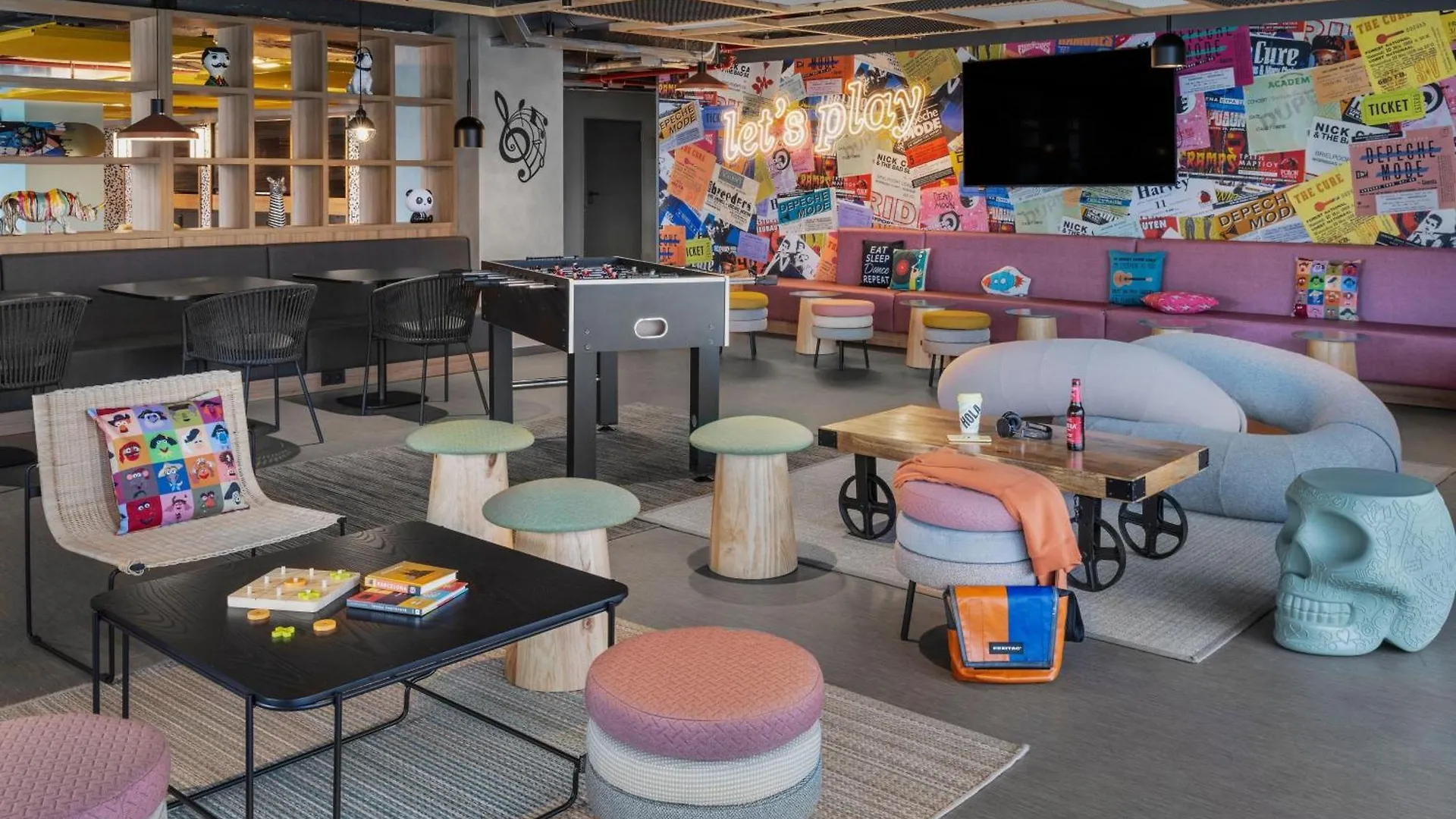 Moxy Barcelona Otel