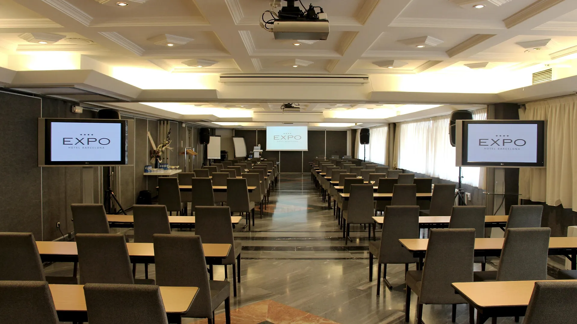 Moxy Barcelona Hotel