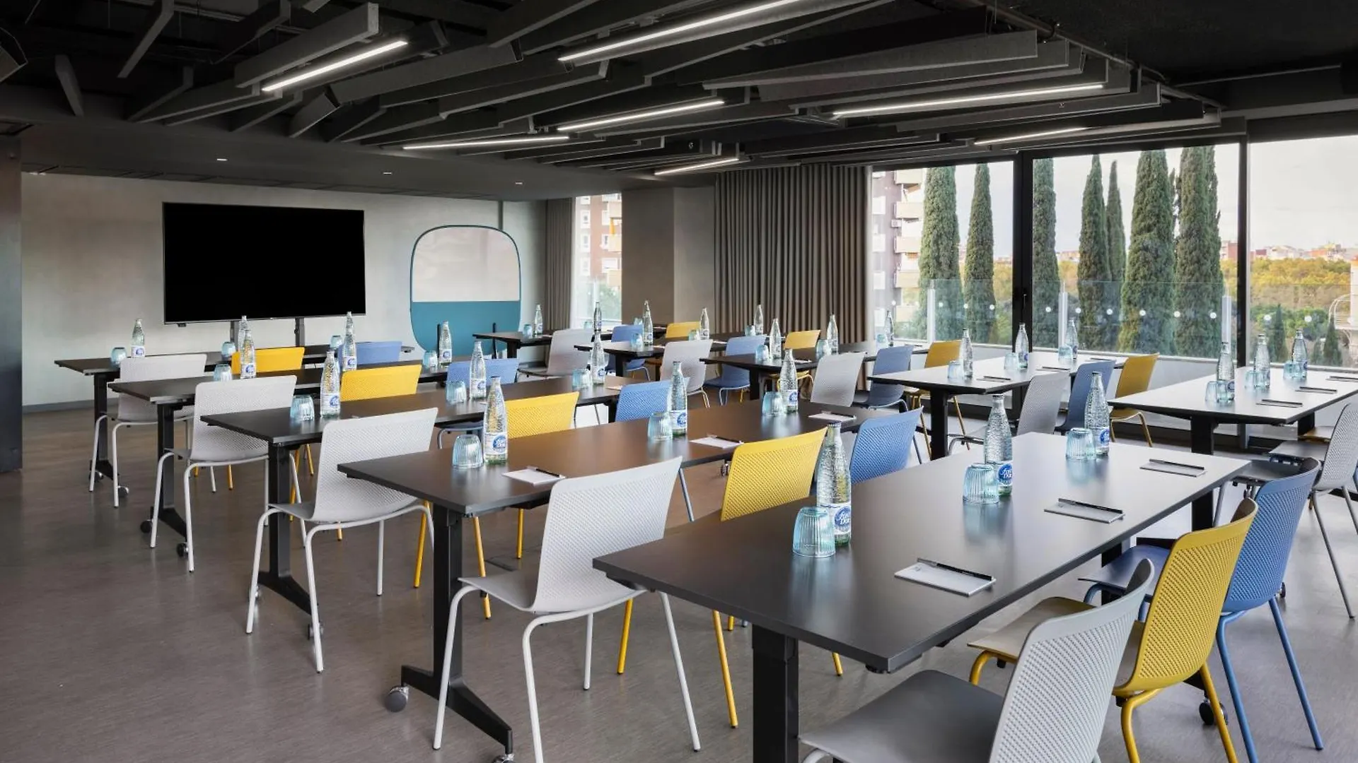 ****  Hotel Moxy Barcelona Spanien